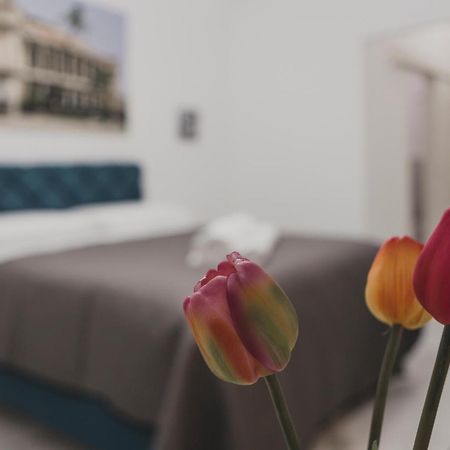 Hotel Mariblu Palermo Esterno foto