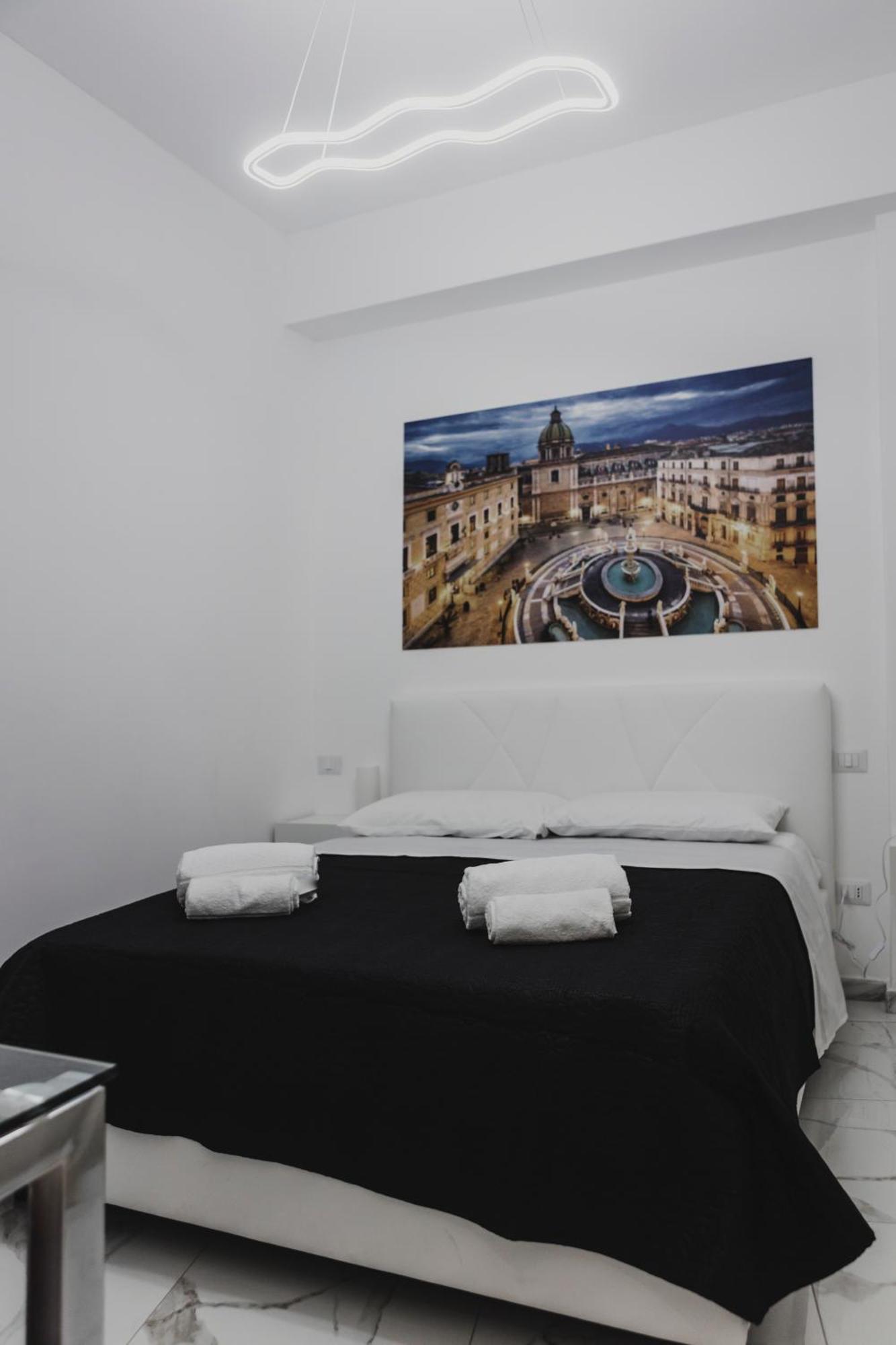 Hotel Mariblu Palermo Esterno foto