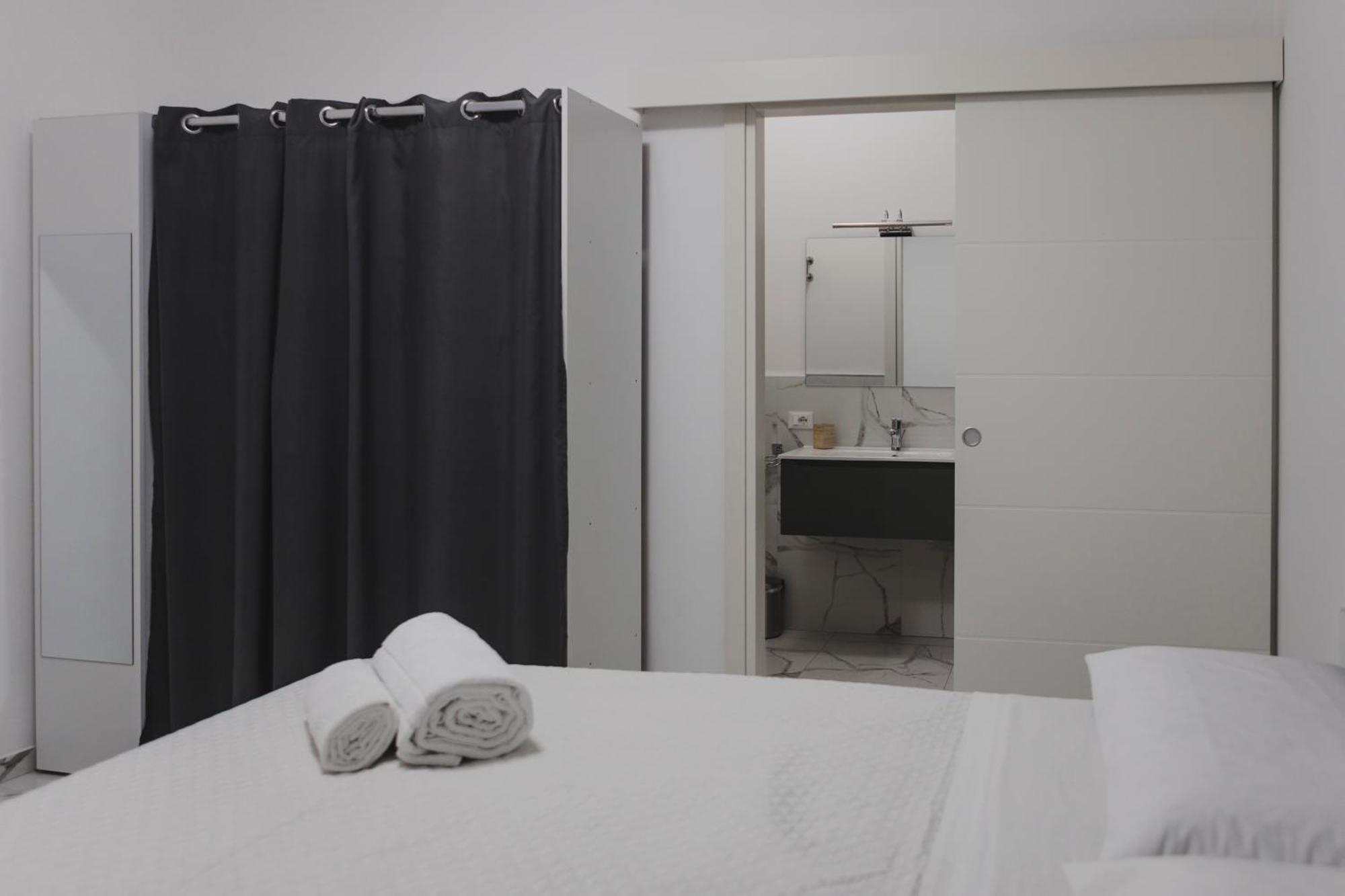 Hotel Mariblu Palermo Esterno foto