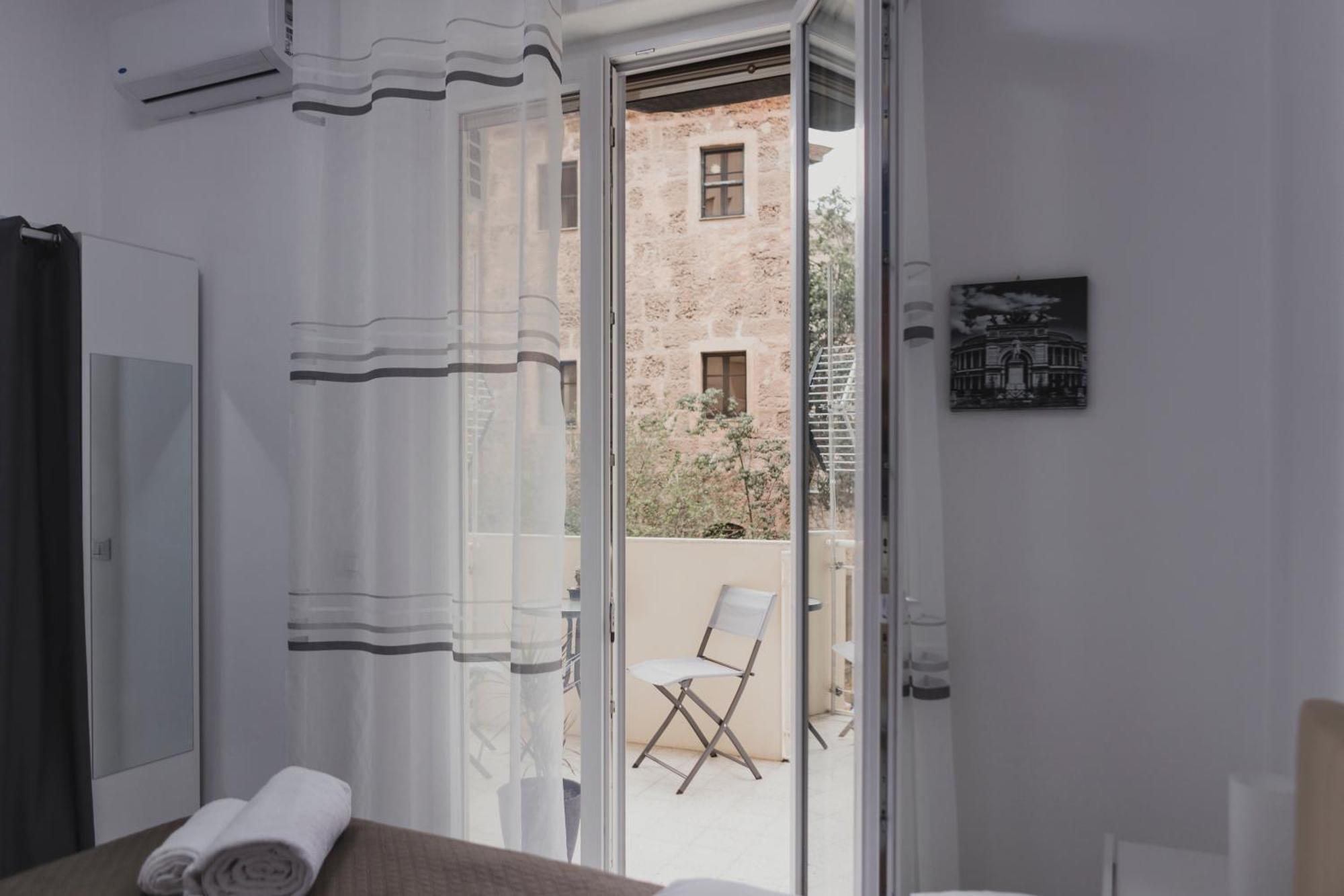 Hotel Mariblu Palermo Esterno foto