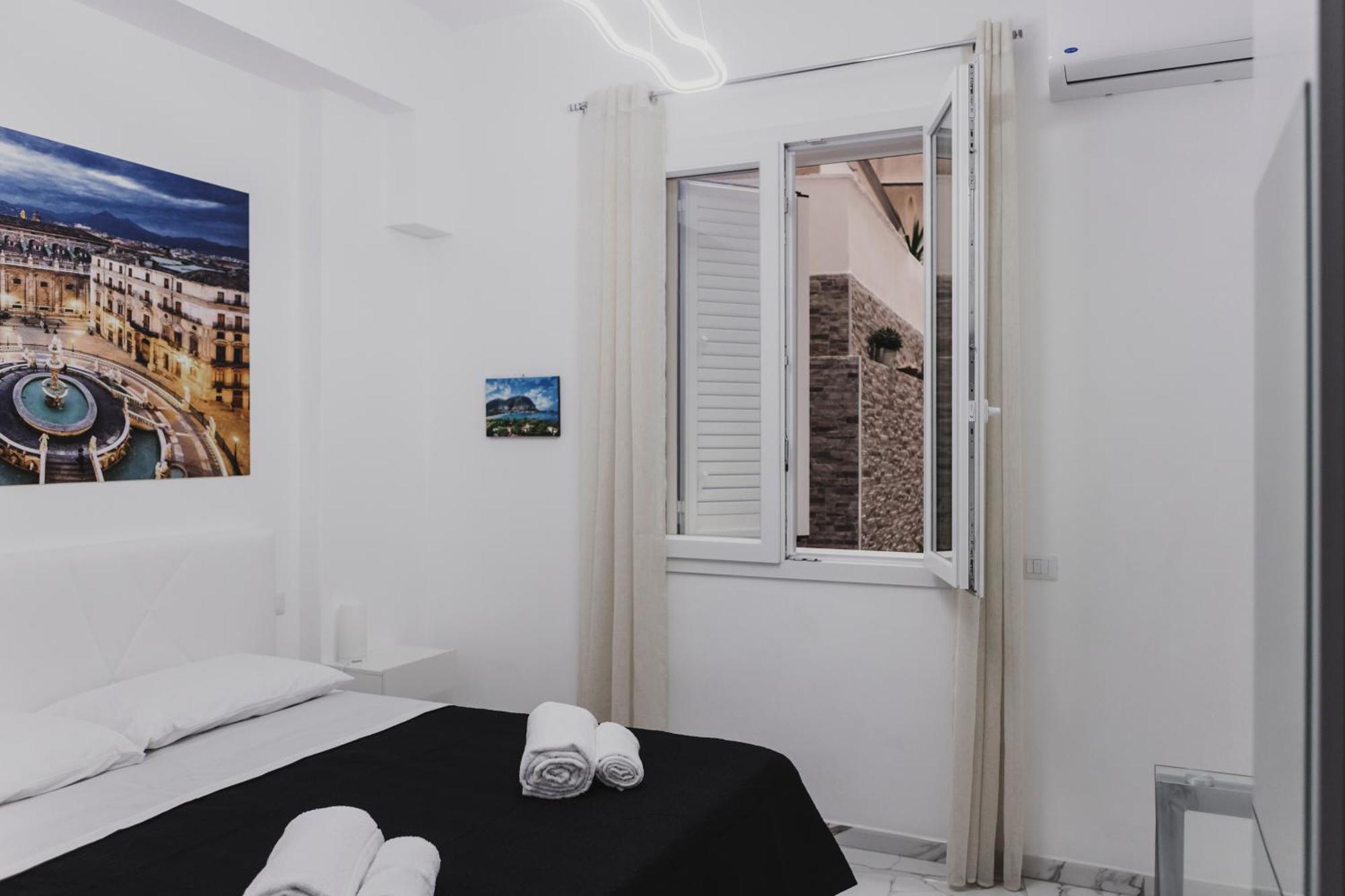 Hotel Mariblu Palermo Esterno foto